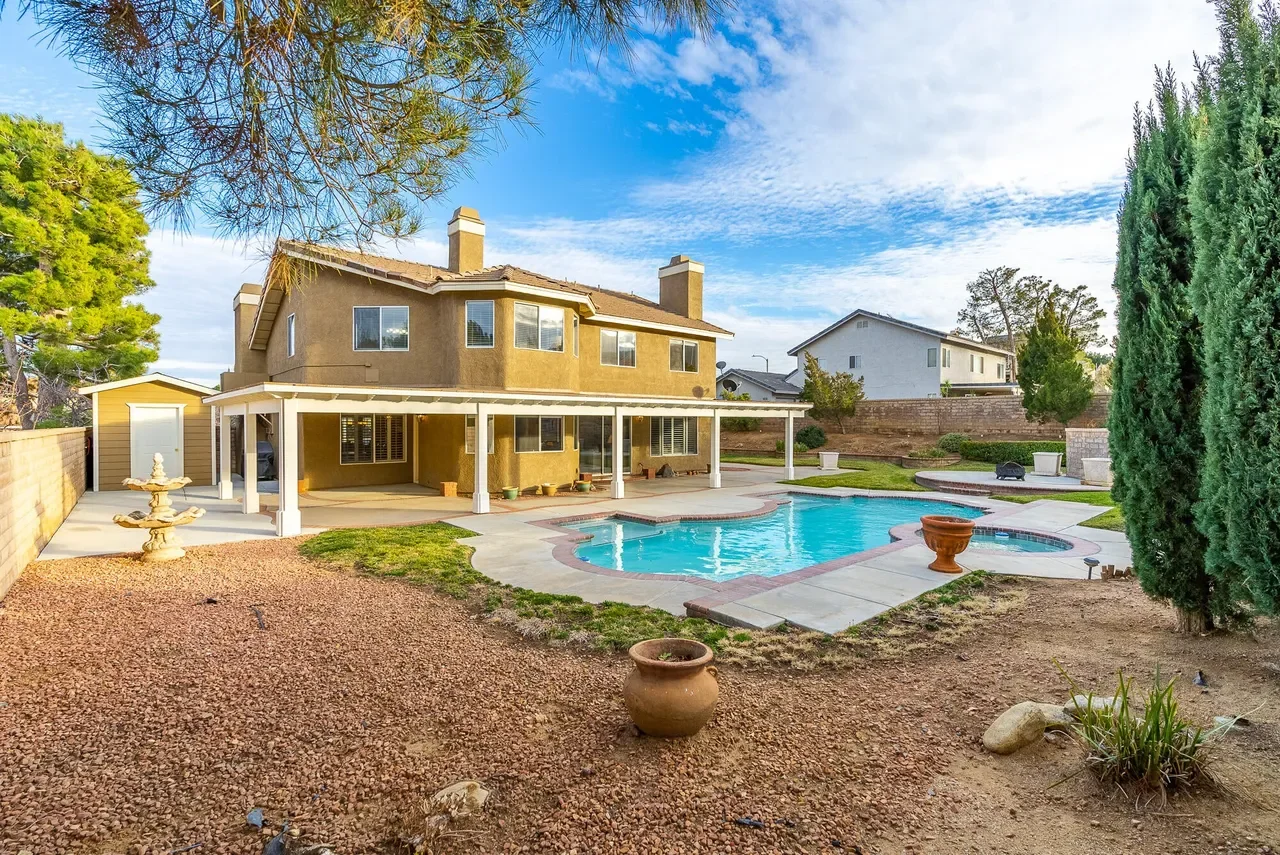 41245 Sequoia Ave 045.webp