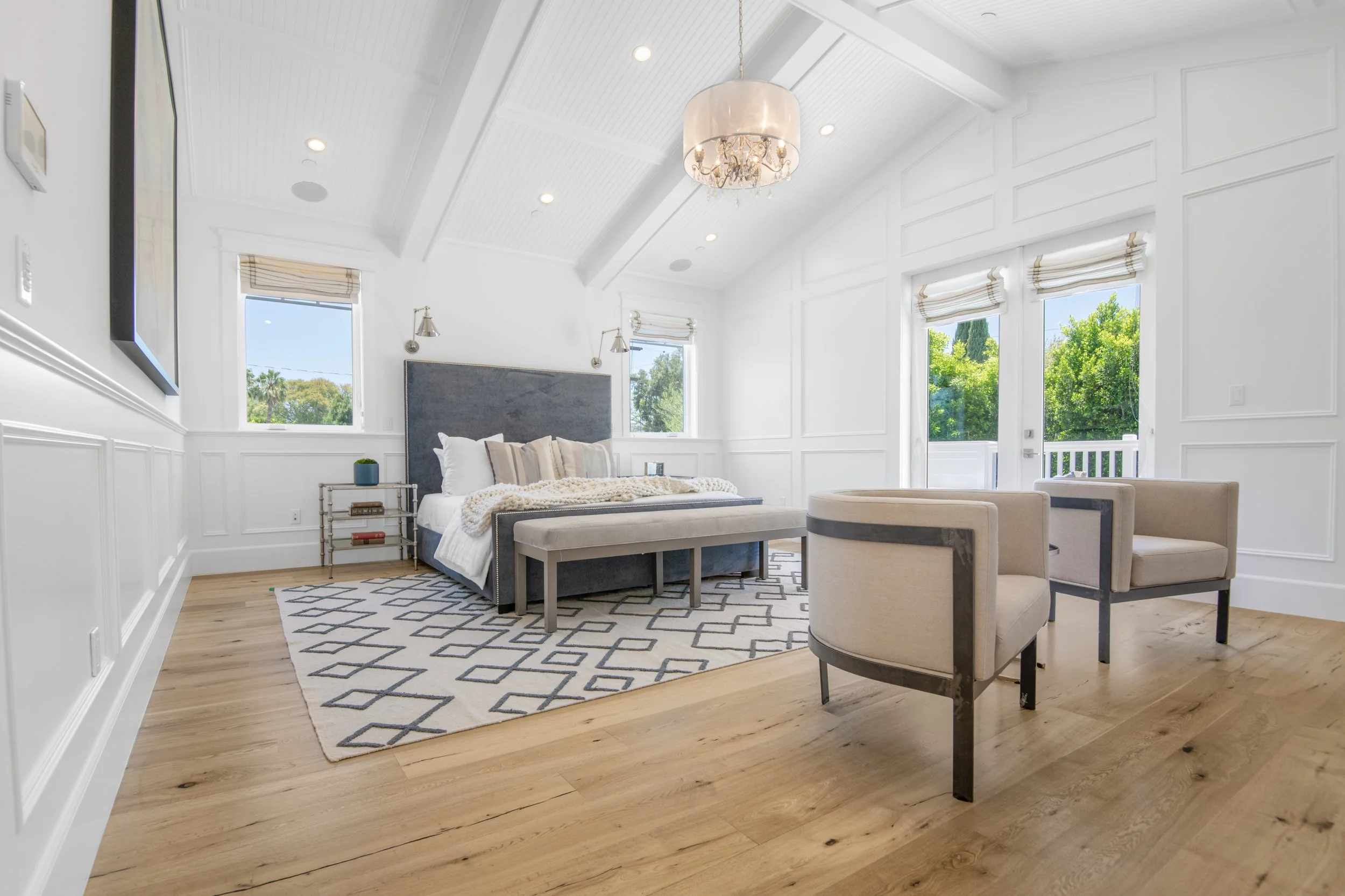 5111 Greenbush Ave pri 3.jpg