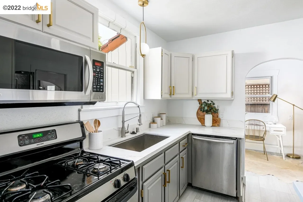 5336 Walnut St 009.webp