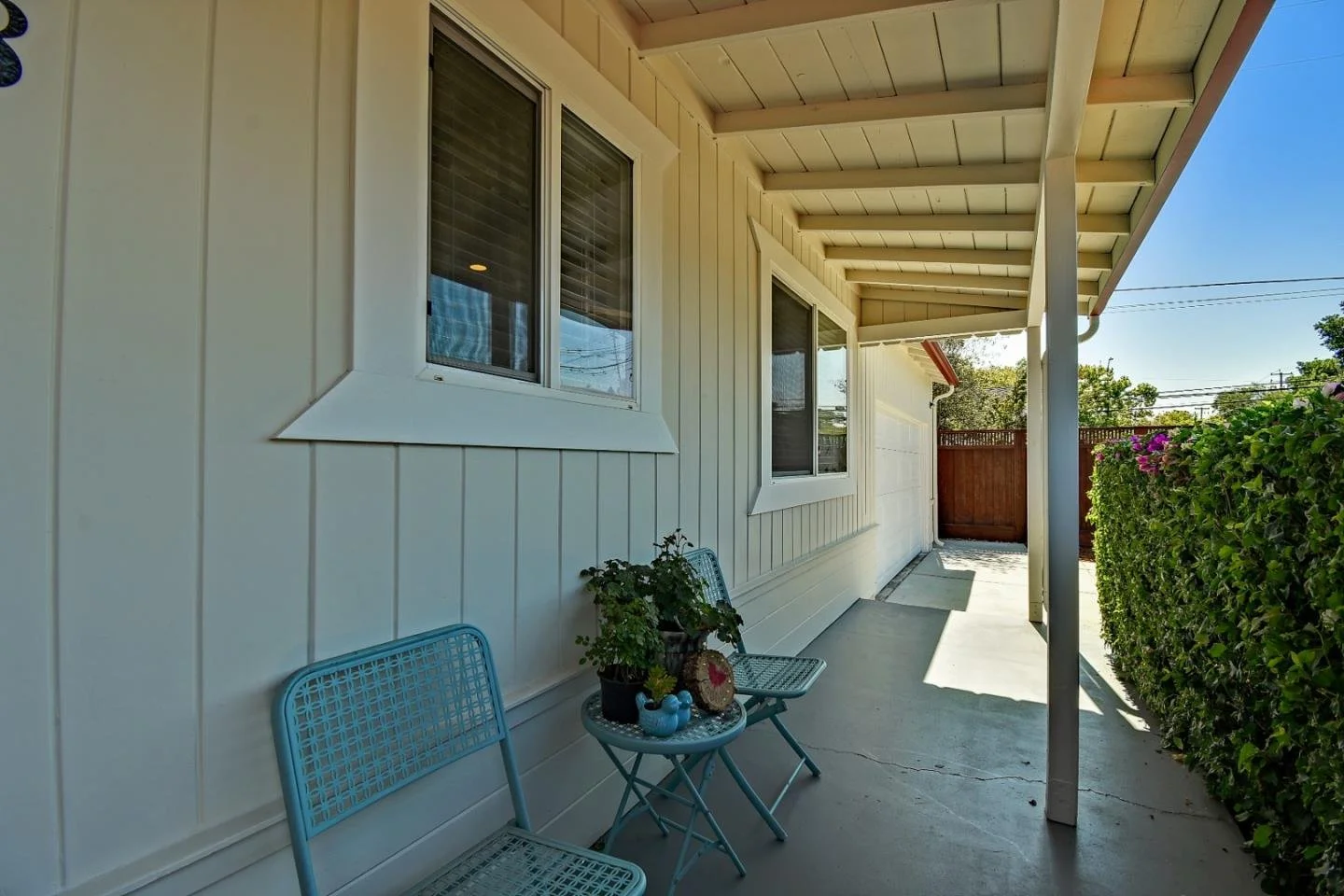 378 Flynn Ave 004.jpg