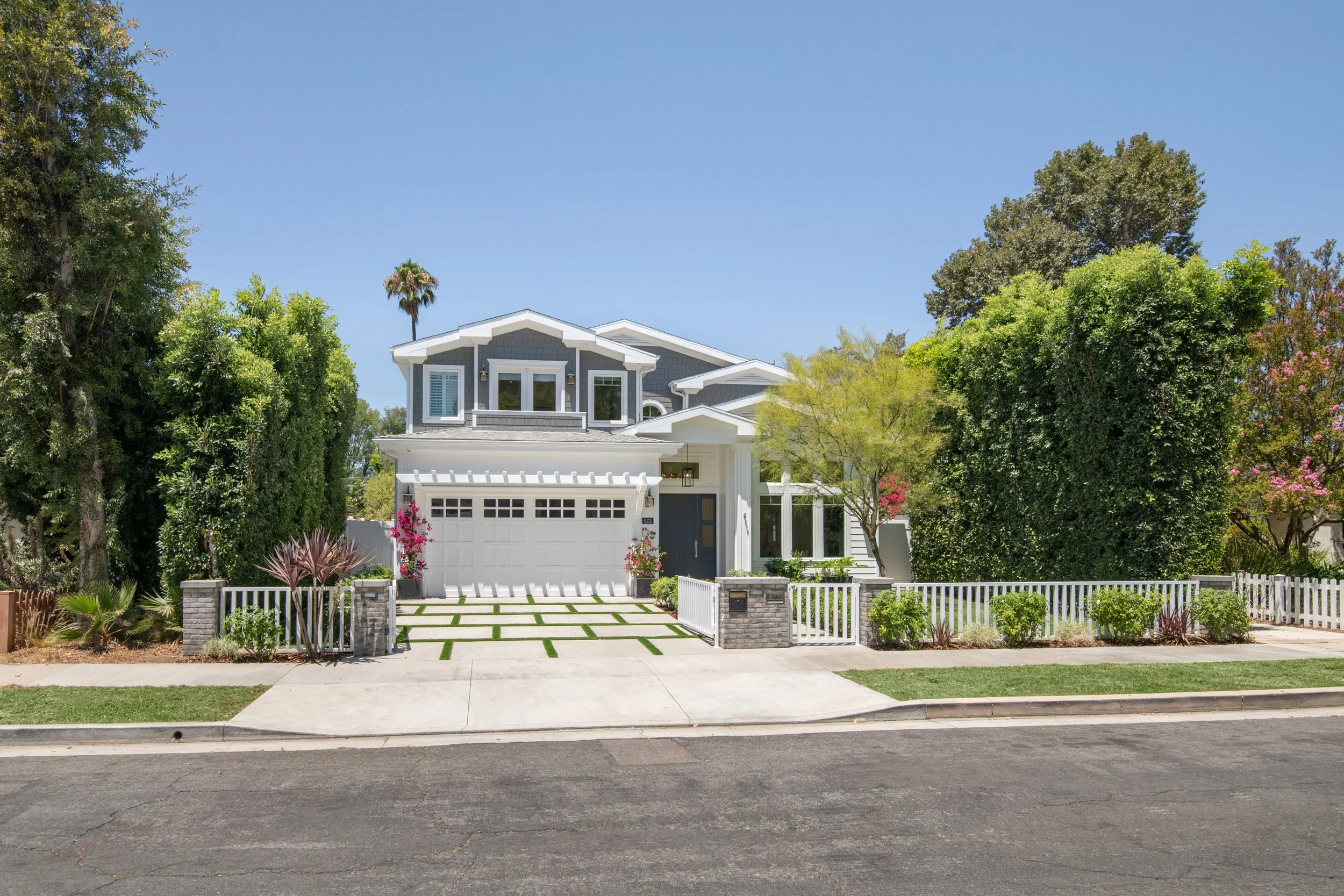 5111 Greenbush Ave front 1.jpg