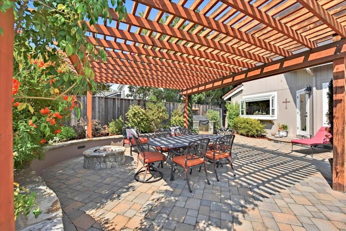 5970 Thorntree Dr 044.jpg