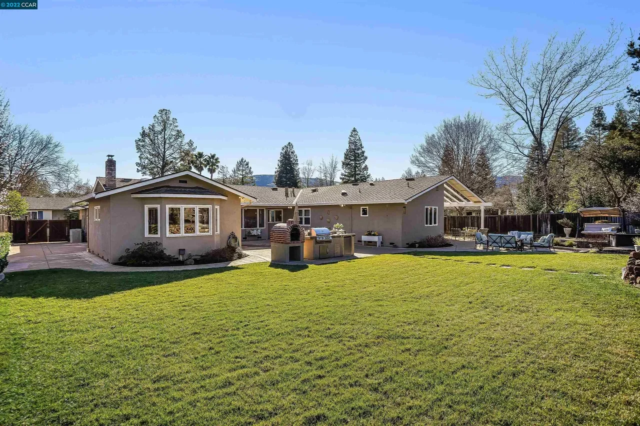 145 Haven Hill Ct 057.webp