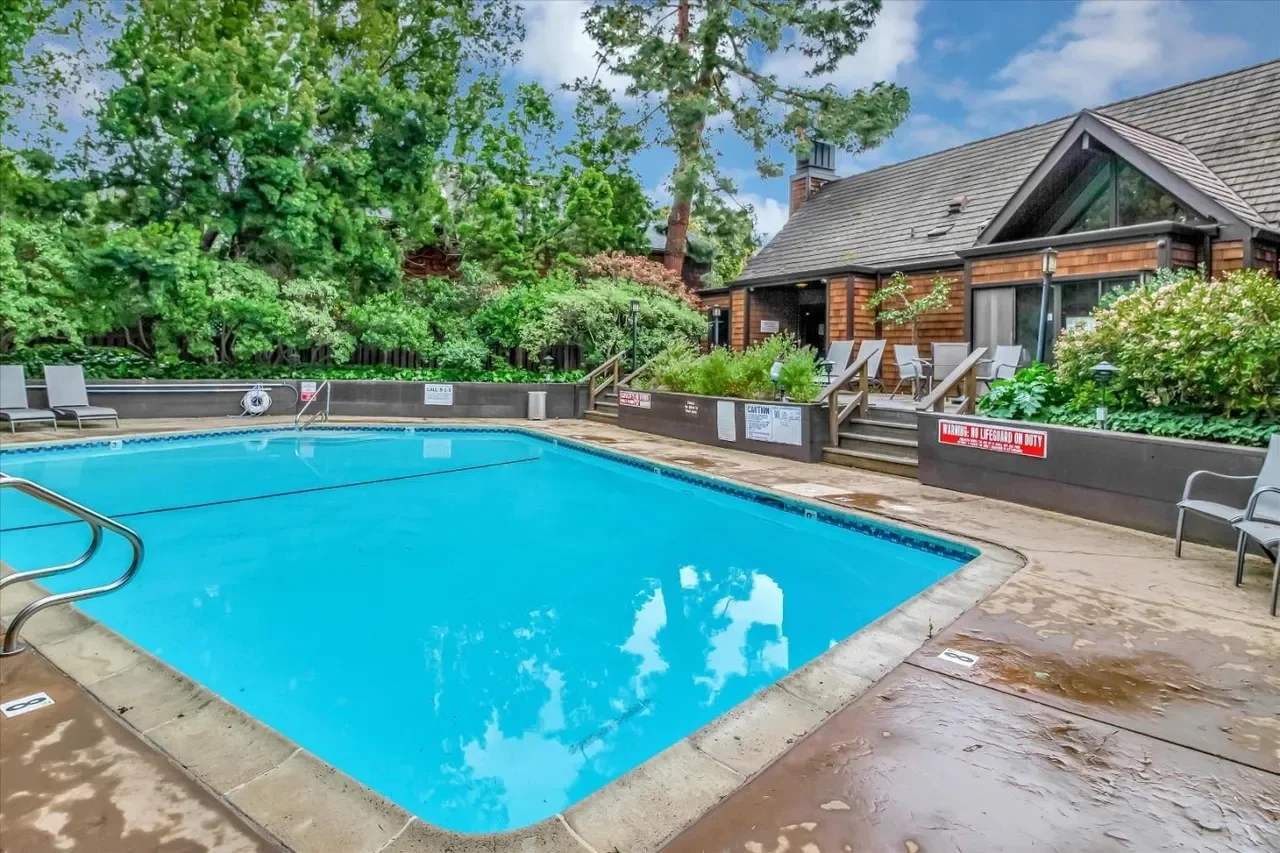 4108 Thain Way 037.webp