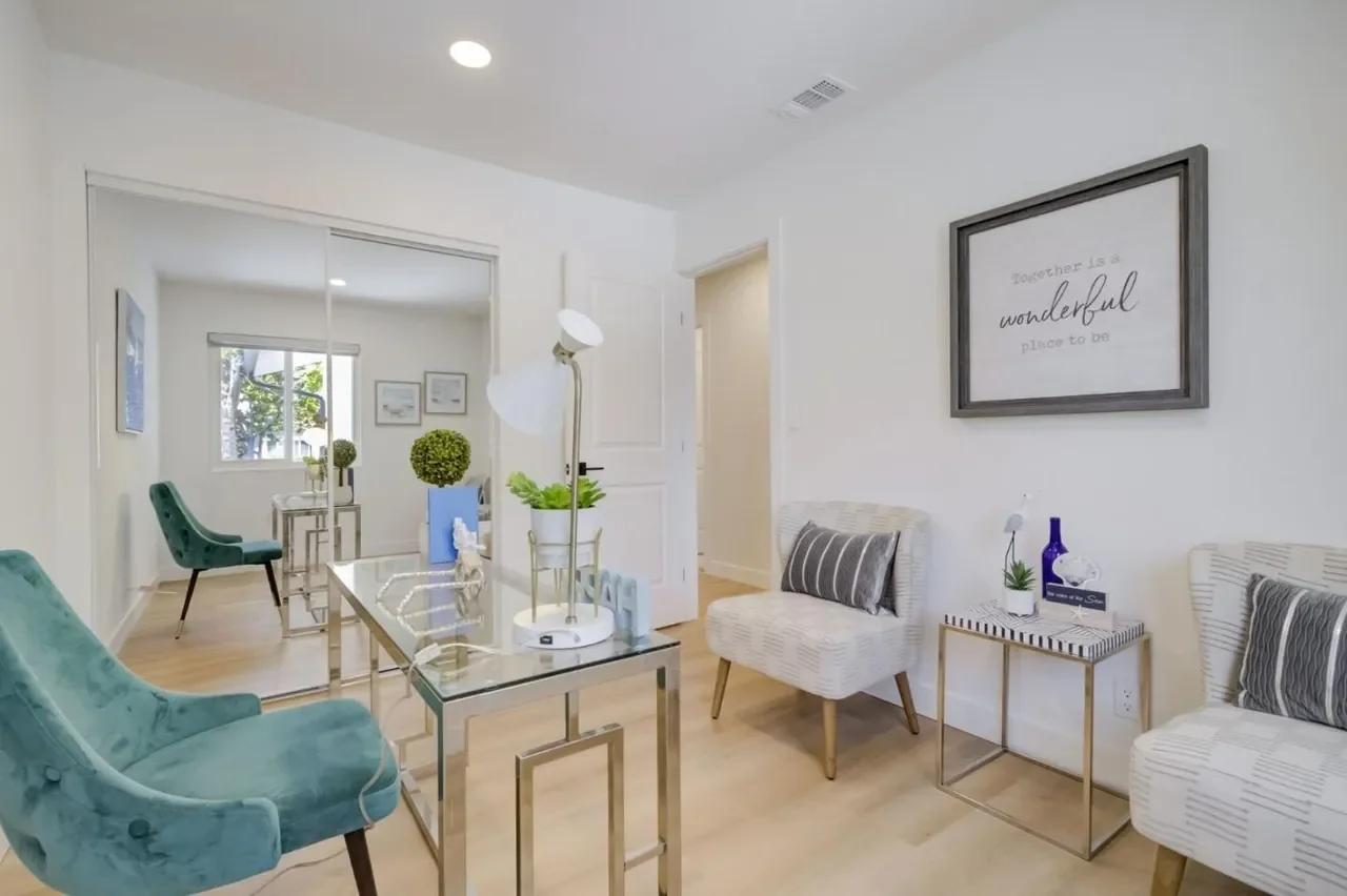 2829 Sand Point Dr 013.webp