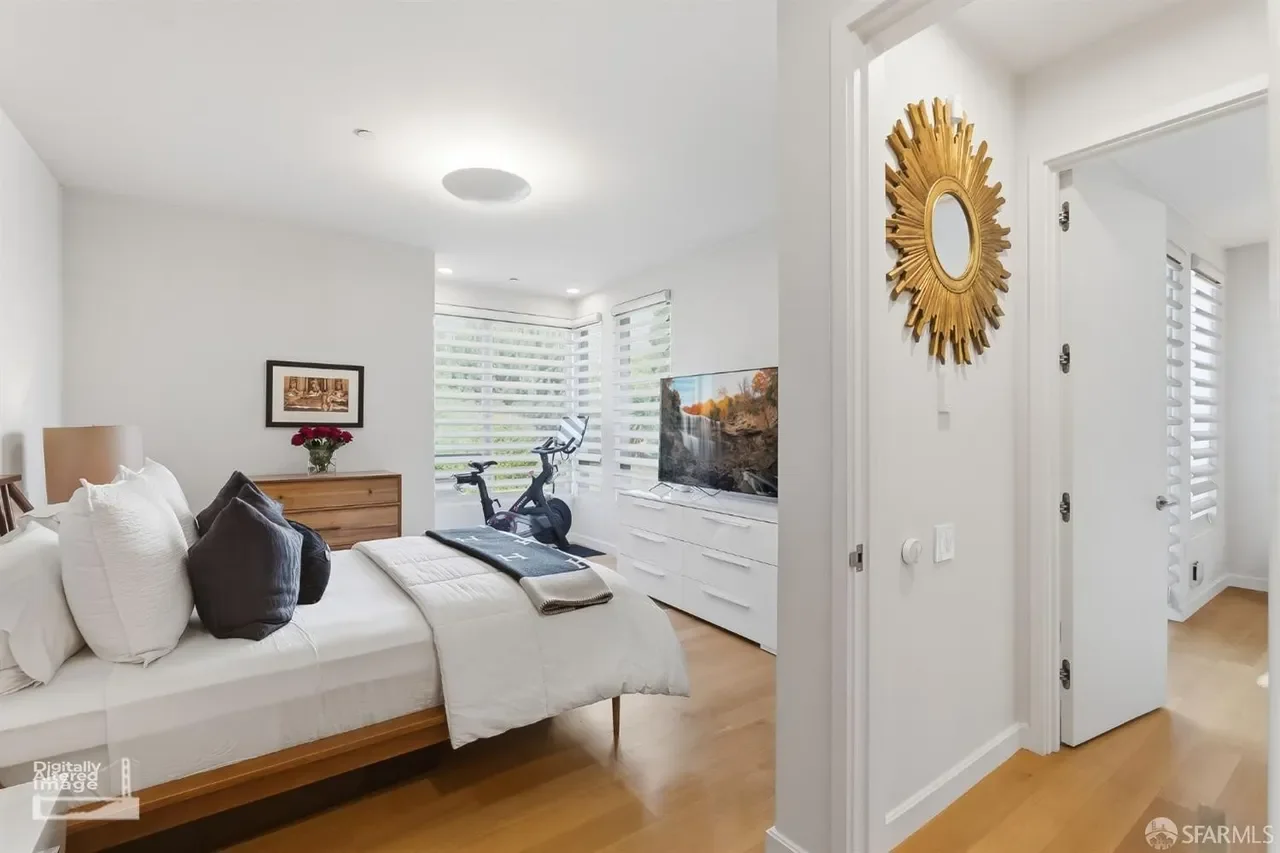 854 Capp St Unit 1 044.webp
