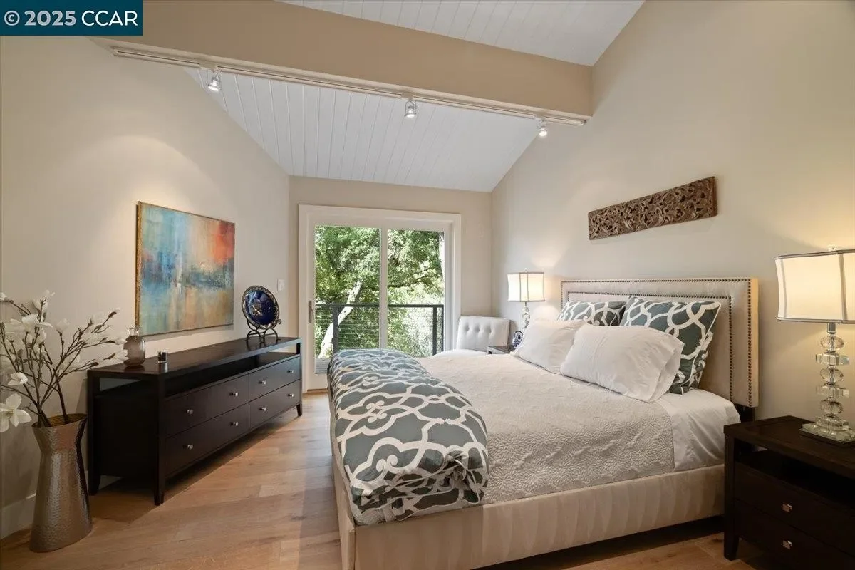 42 Crestview Dr 018.webp