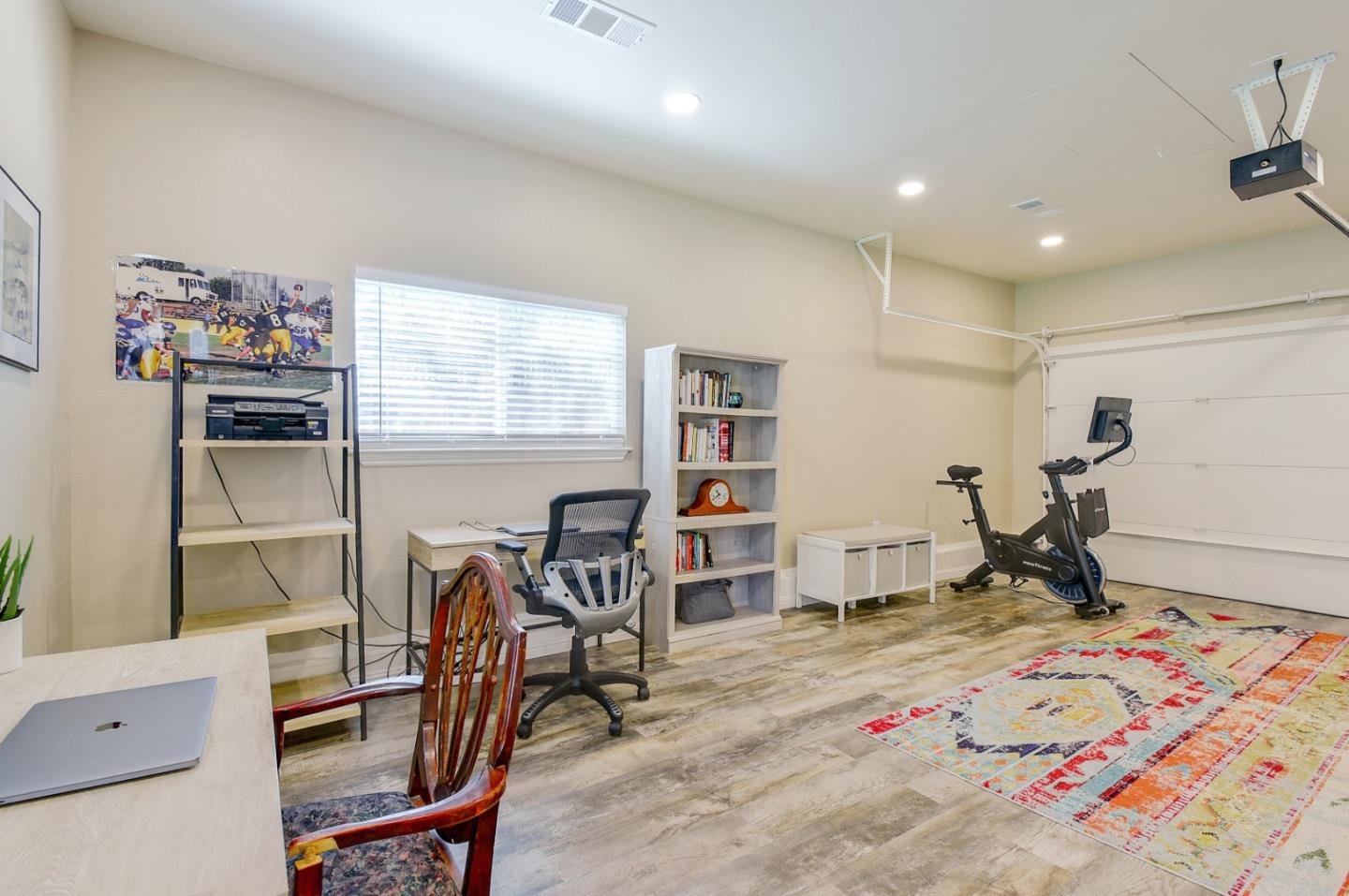 378 Flynn Ave 035.jpg