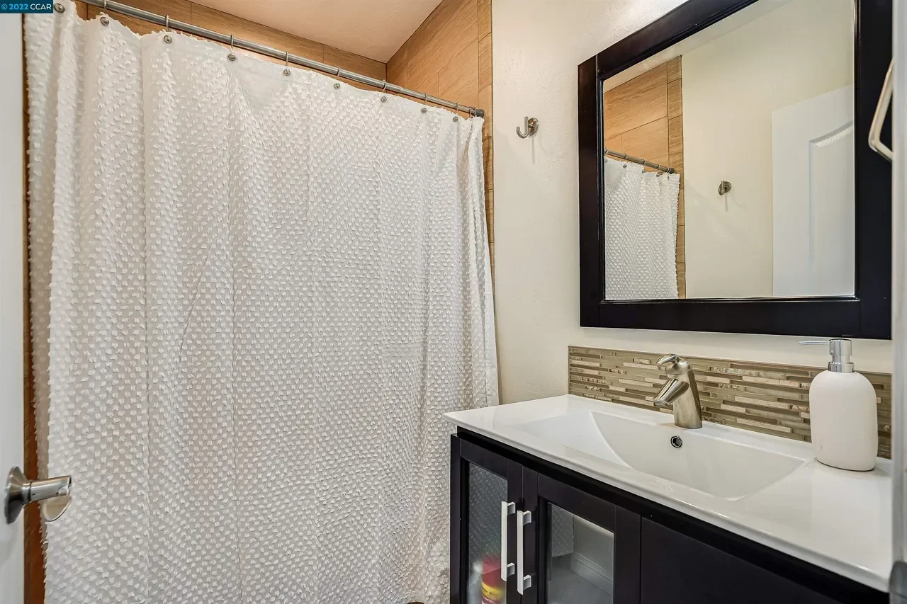 145 Haven Hill Ct 048.webp