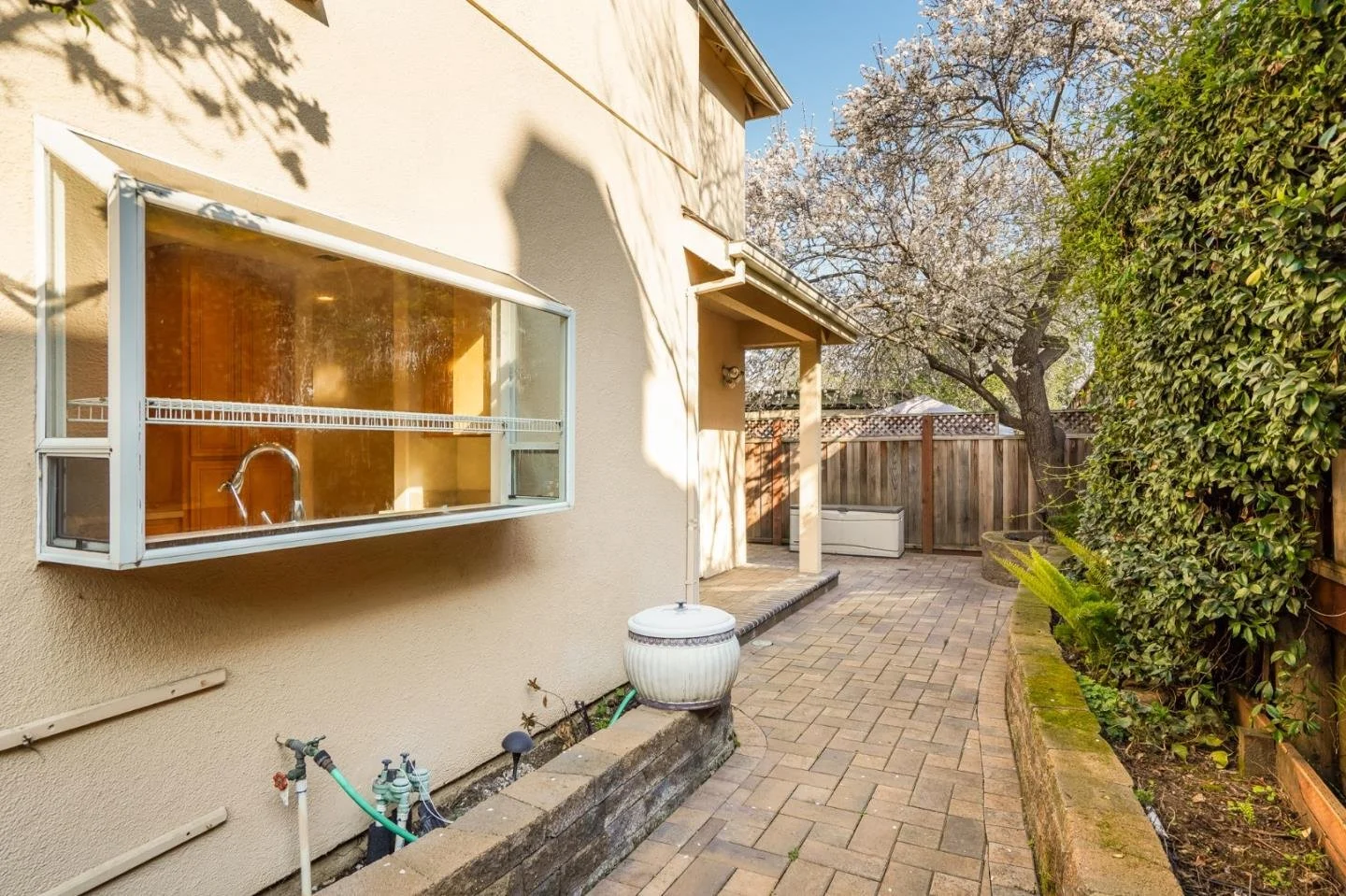 1530 Redding Park Ln 047.jpg