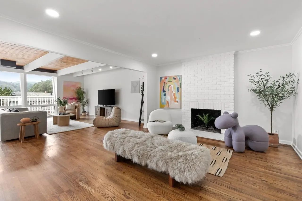 1 Sequoia Way 008.webp