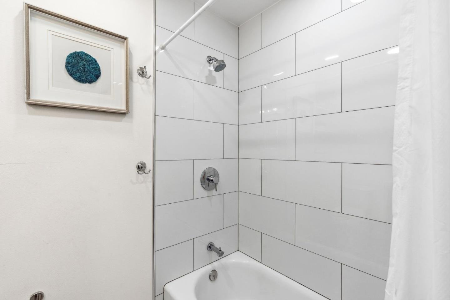 16220 Blossom Hill Rd 025.jpg