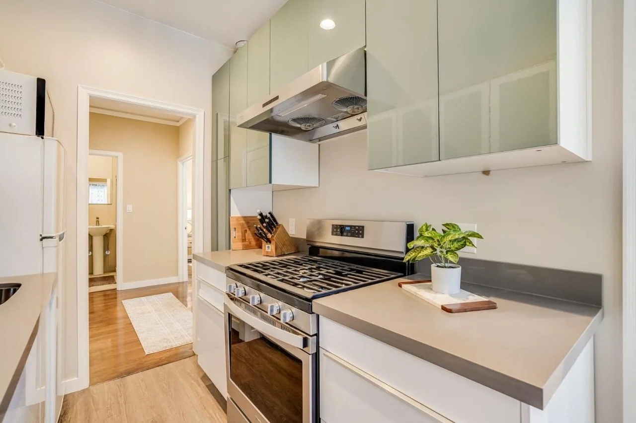 1930 Fulton St 027.jpg