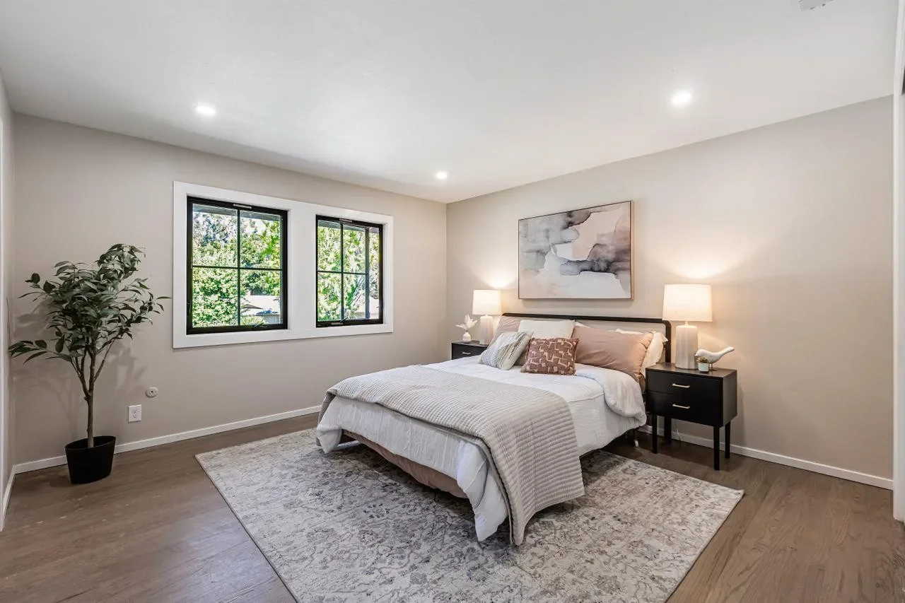 2556 Diericx Dr 029.webp