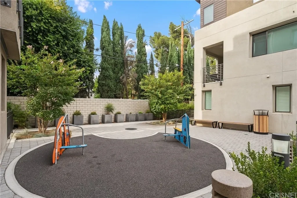 13153 W Lumina Way 038.webp