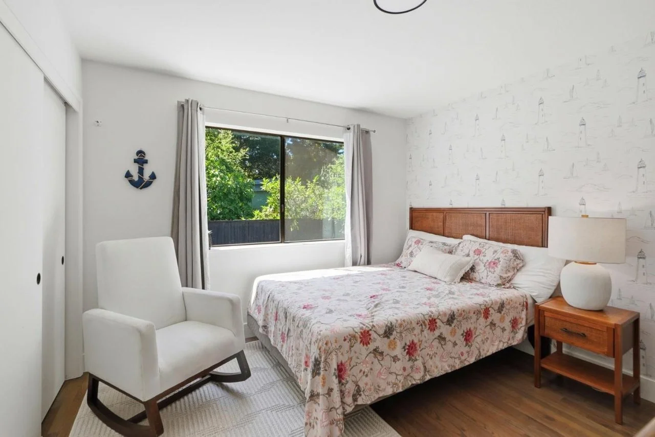 4206 Huntington St 039.jpg