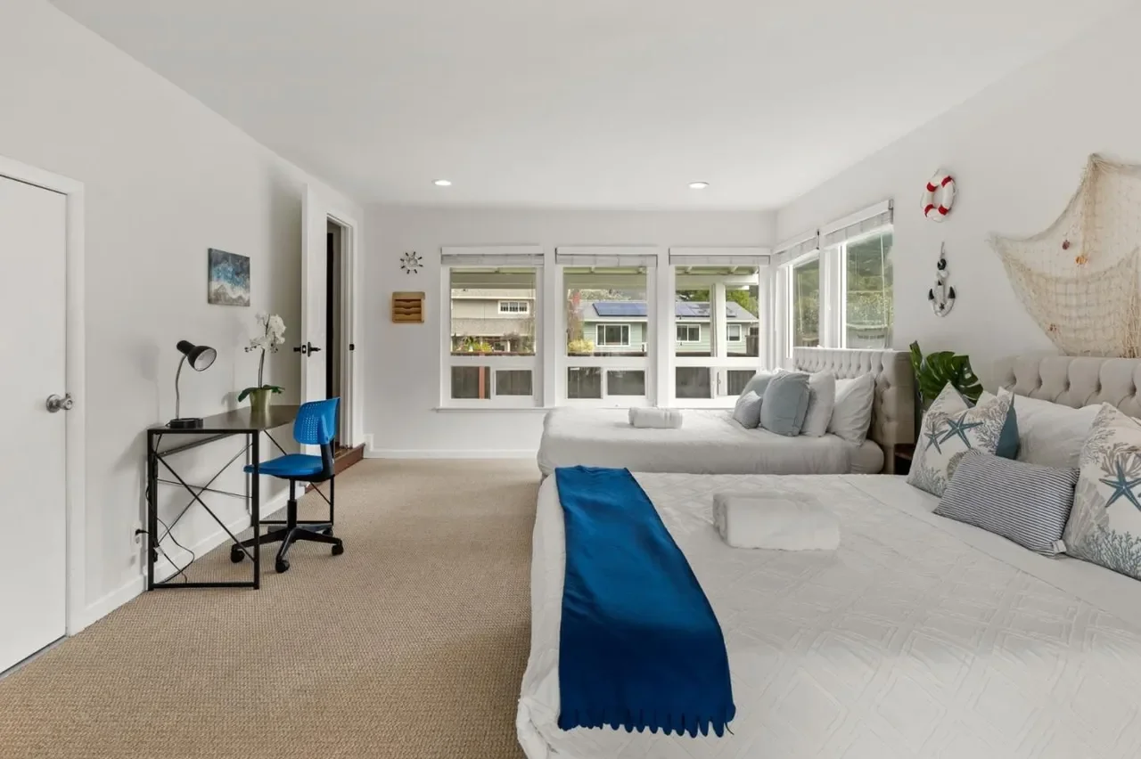 1 Sequoia Way 022.webp