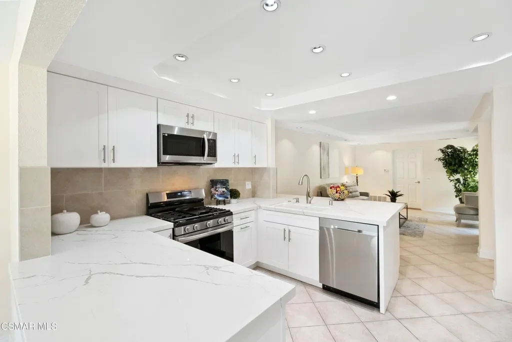 24446 Verena Ct 028.webp