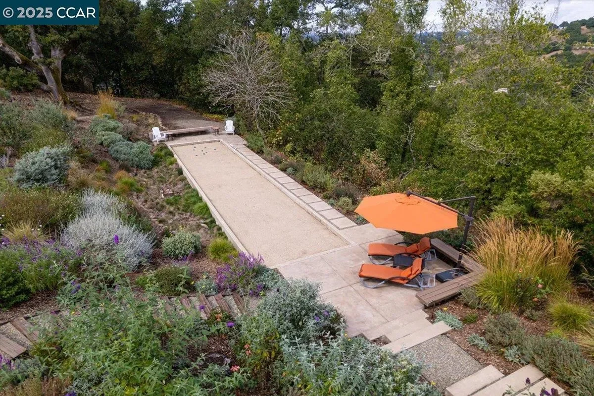 42 Crestview Dr 028.webp