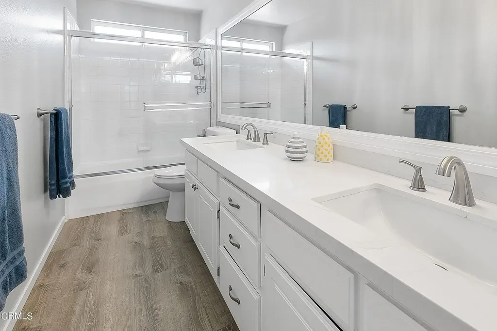 1628 Meadowglen Ct 021.webp