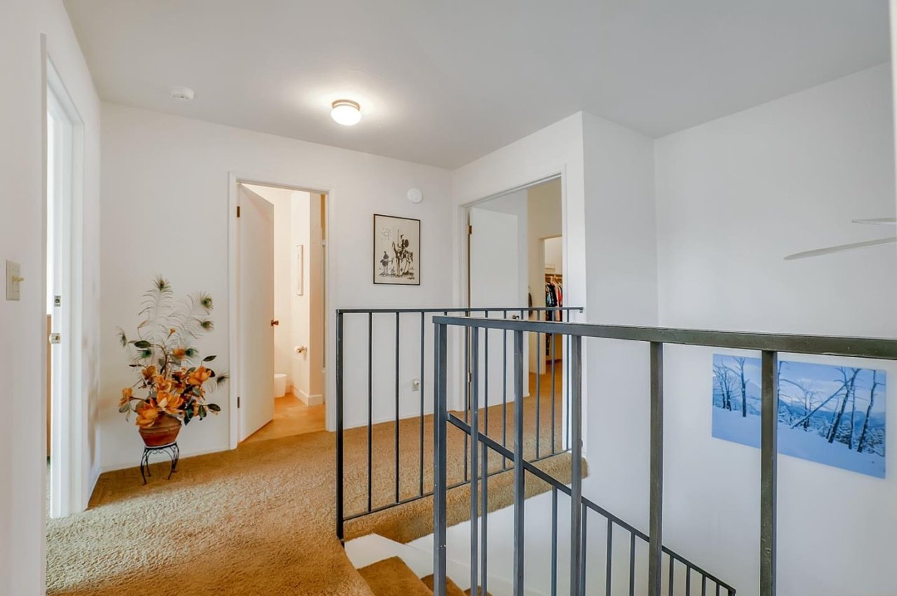 345 Coleridge Dr #93 016.jpg