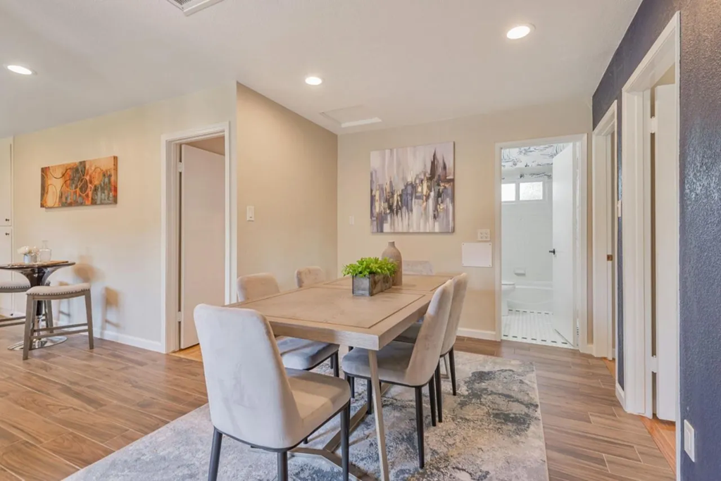 3135 Alameda De Las Pulgas 003.png