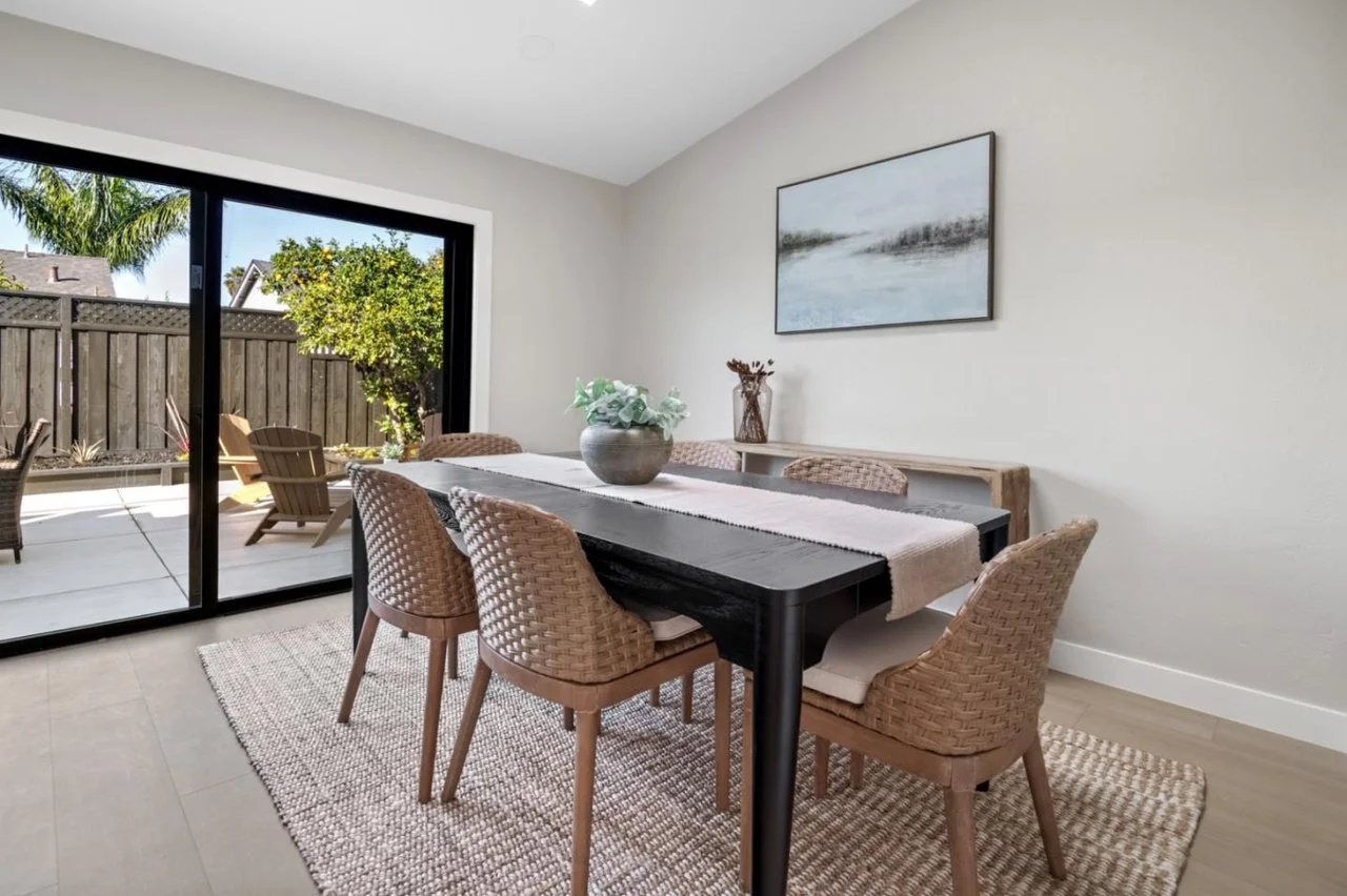 659 Meadow Creek Dr 024.jpg