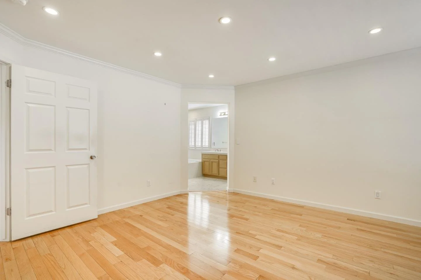 1530 Redding Park Ln 032.jpg