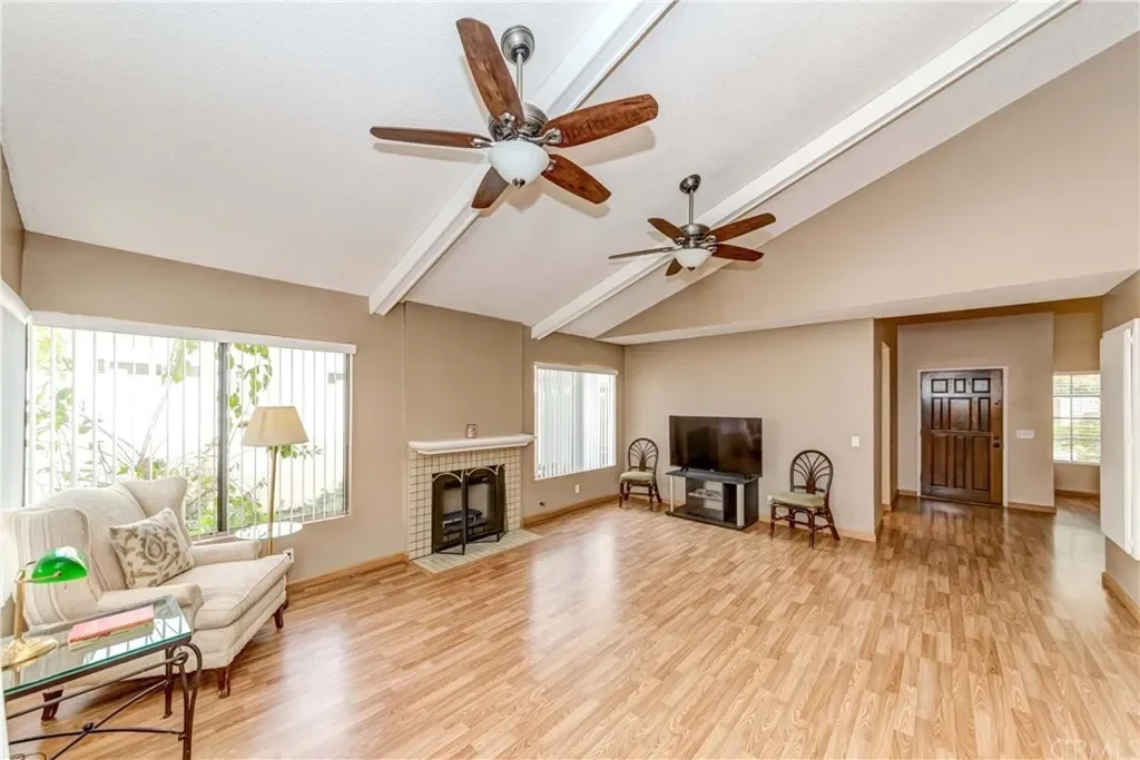 2175 Avenida San Antero 022.webp