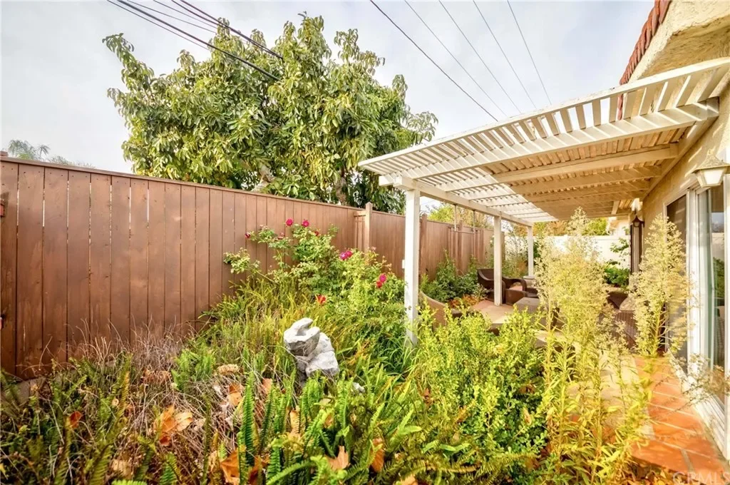 2175 Avenida San Antero 052.webp