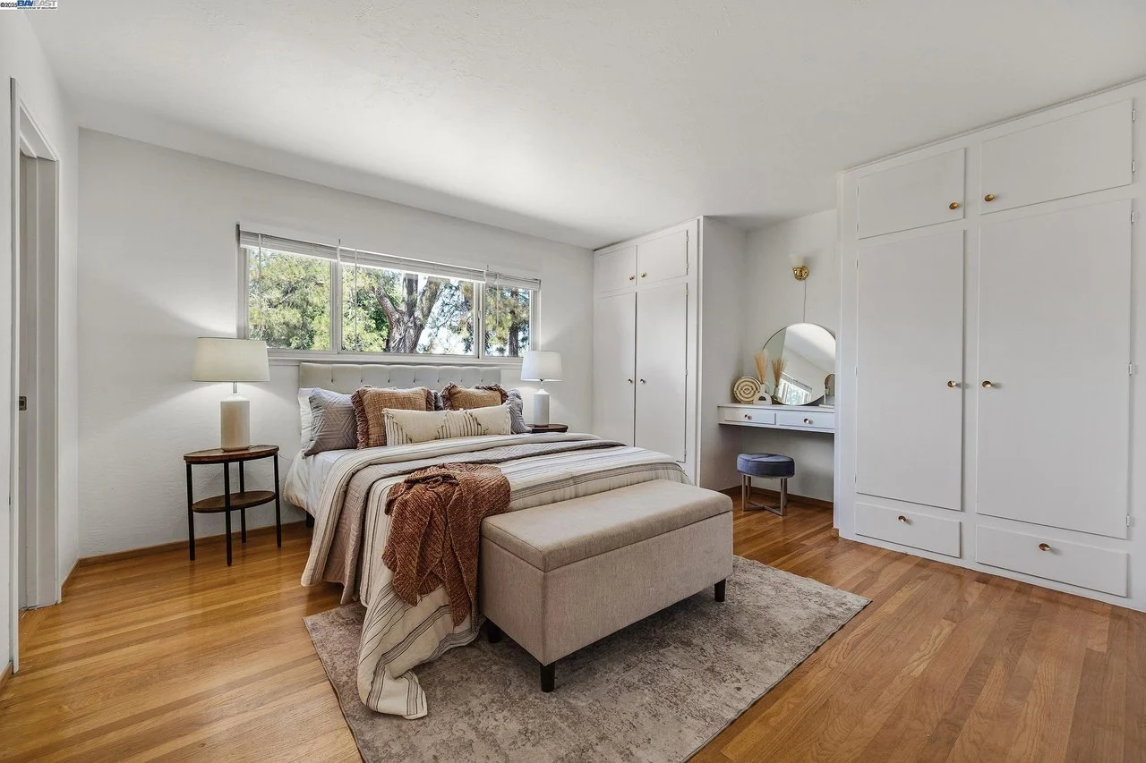 3962 Fordham Way 024.jpg