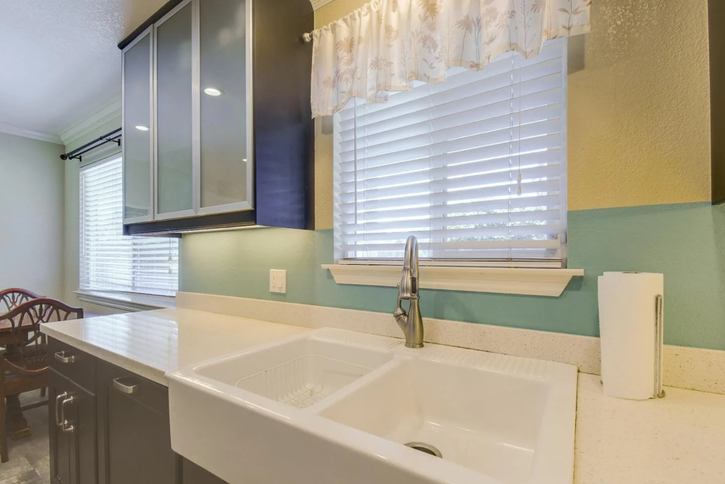 378 Flynn Ave 015.jpg