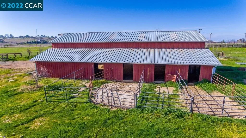 2759 Ranchito Dr 013.webp