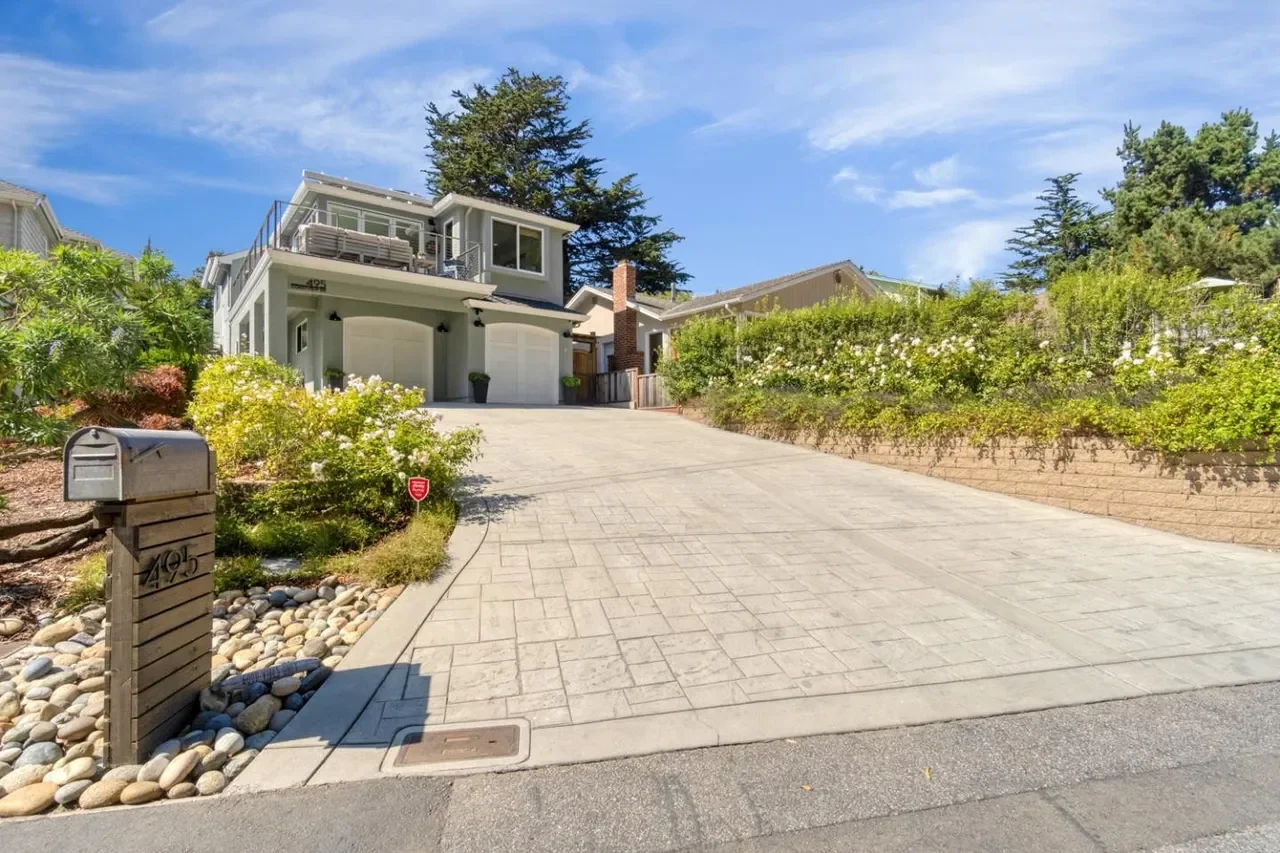 495 Coastview Dr 048.webp