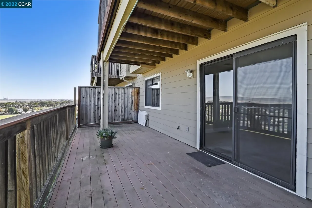 224 Manuel Ct 032.webp