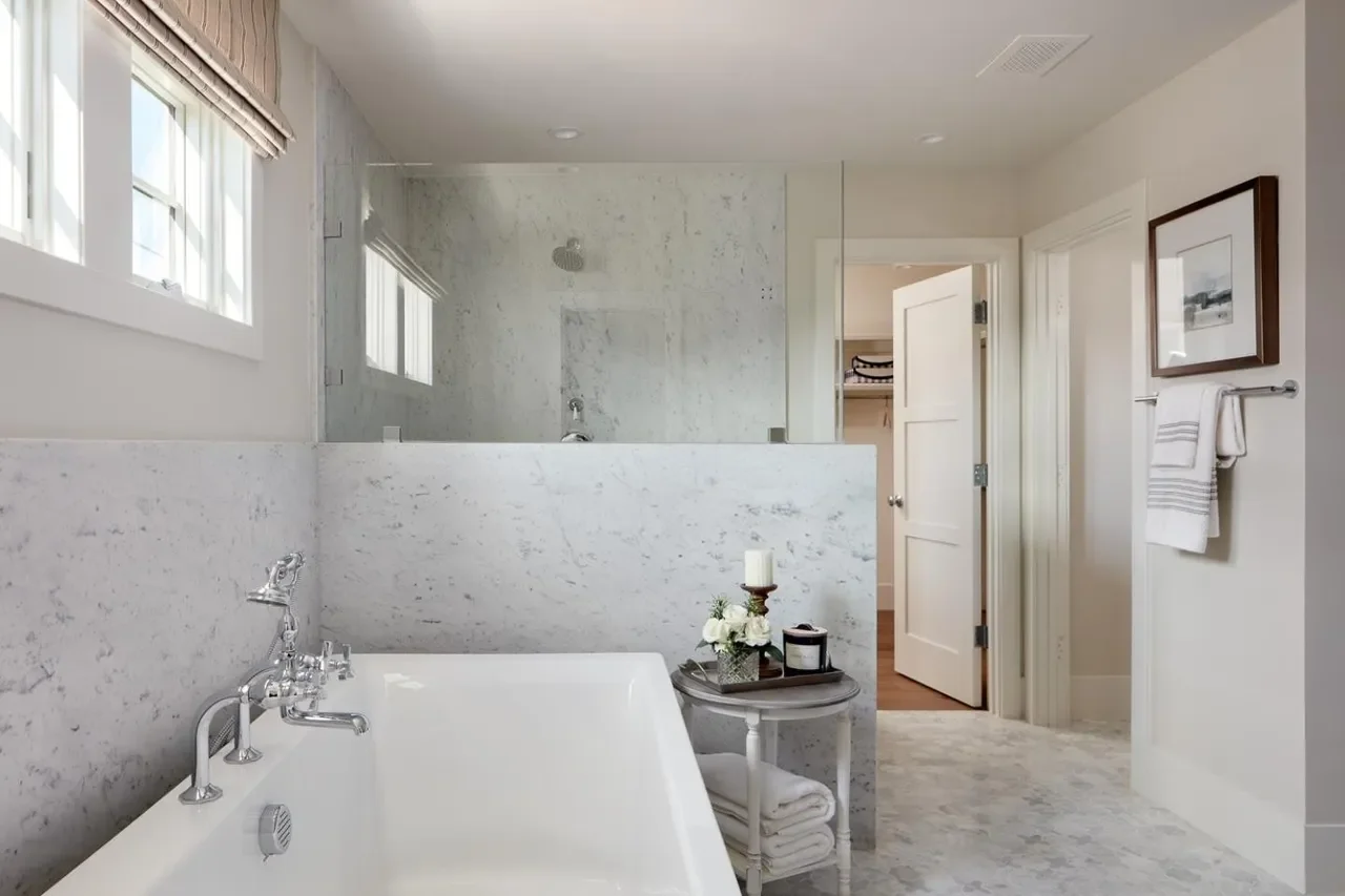 2116 Cully Pl 009.webp