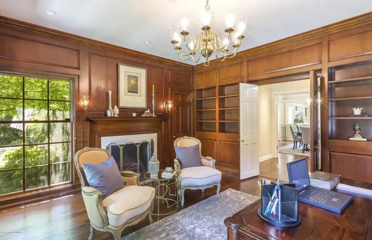 1351 Bedford Rd 011.webp