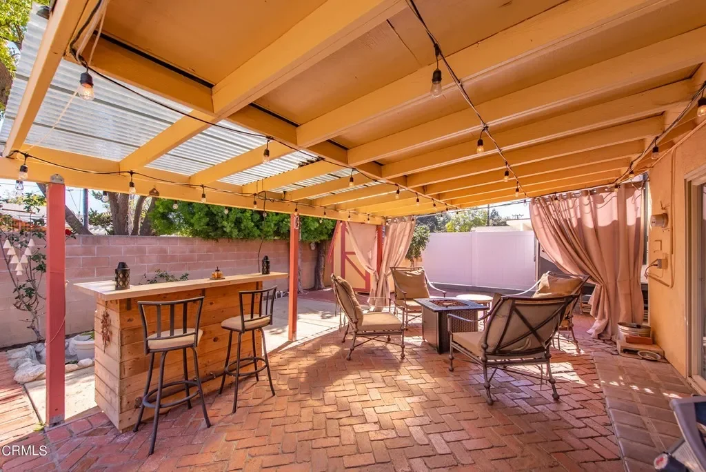 3090 Dwight Ave 031.webp