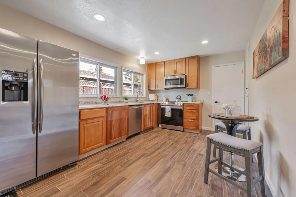 3135 Alameda De Las Pulgas 007.png