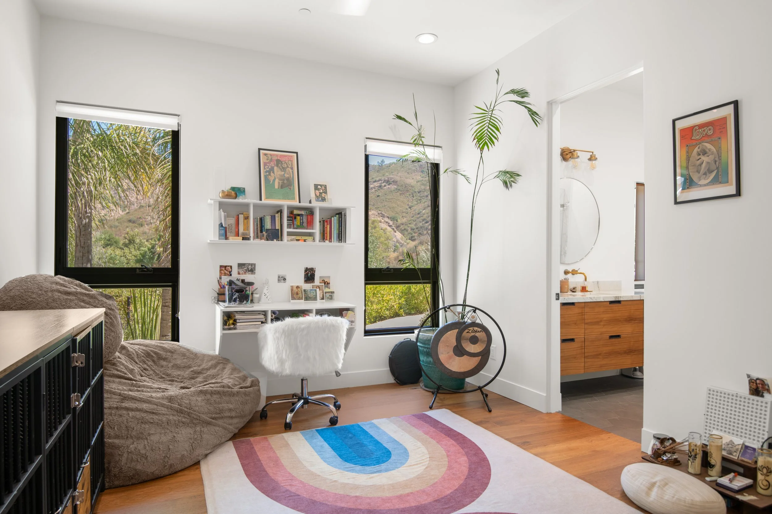 32069 Lobo Canyon Rd bedroom 3.jpg