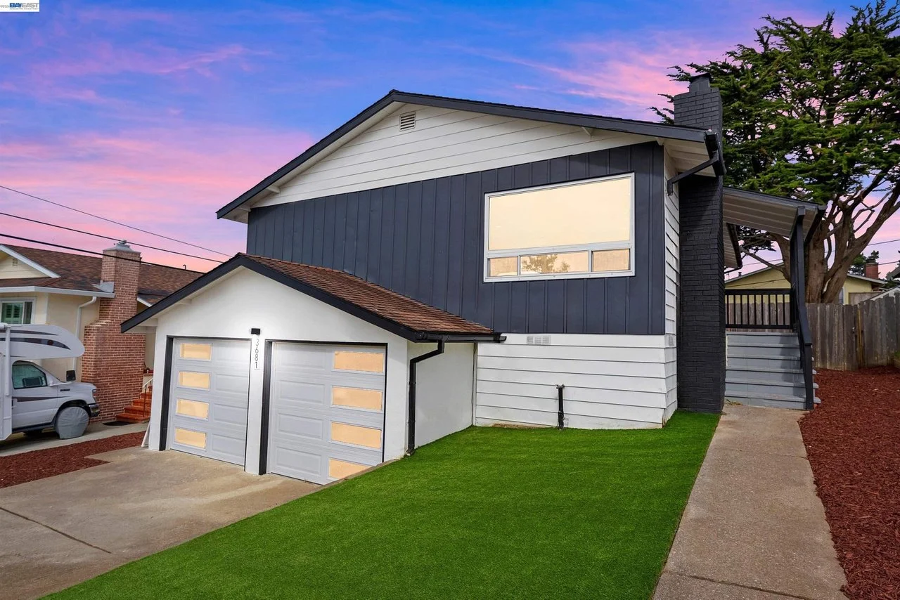 3681 Sunset Dr, San Bruno • Los Altos Realtor Matt McCormick