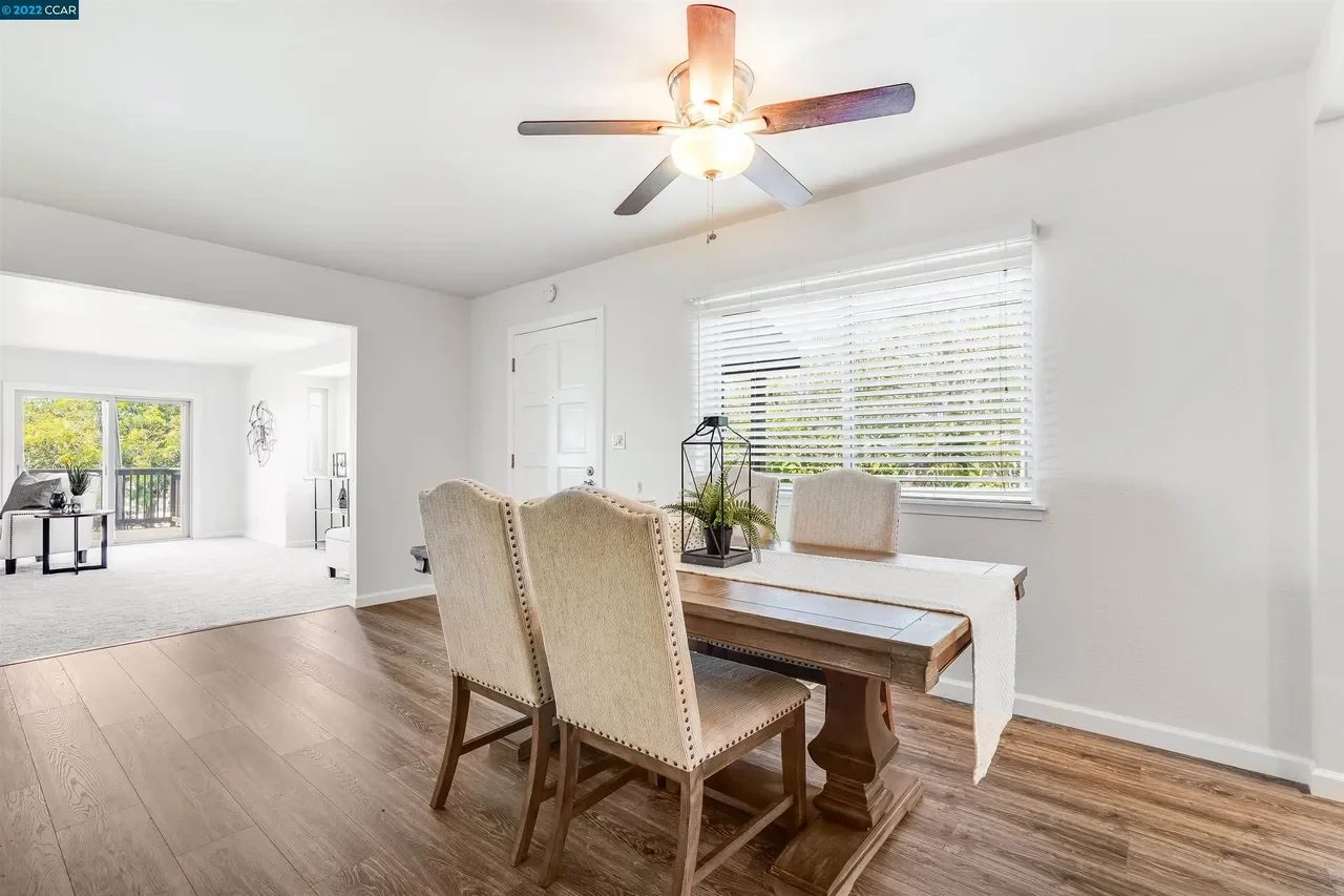 16640 Rolando Ave 014.webp