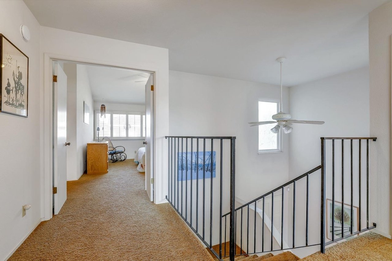 345 Coleridge Dr #93 014.jpg