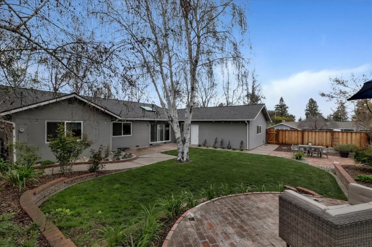 140 Stonybrook Rd 033.webp