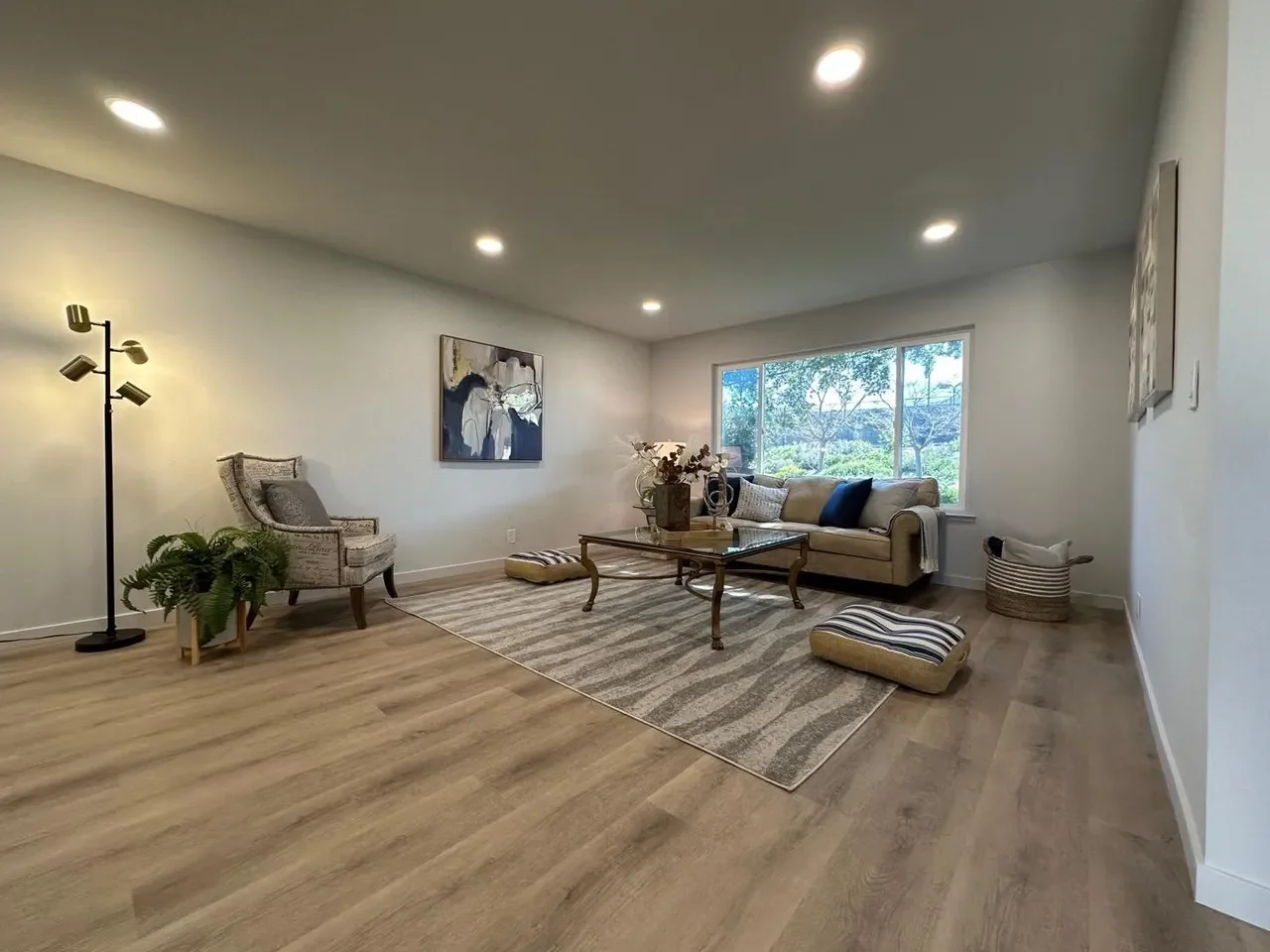 6672 Hampton Dr 007.webp