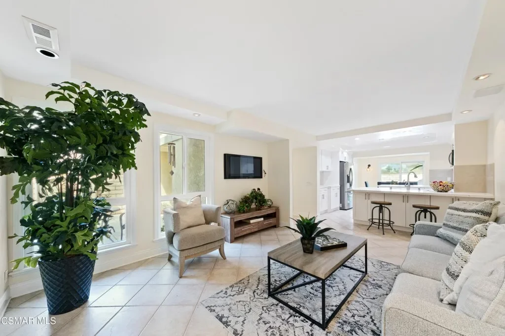 24446 Verena Ct 024.webp