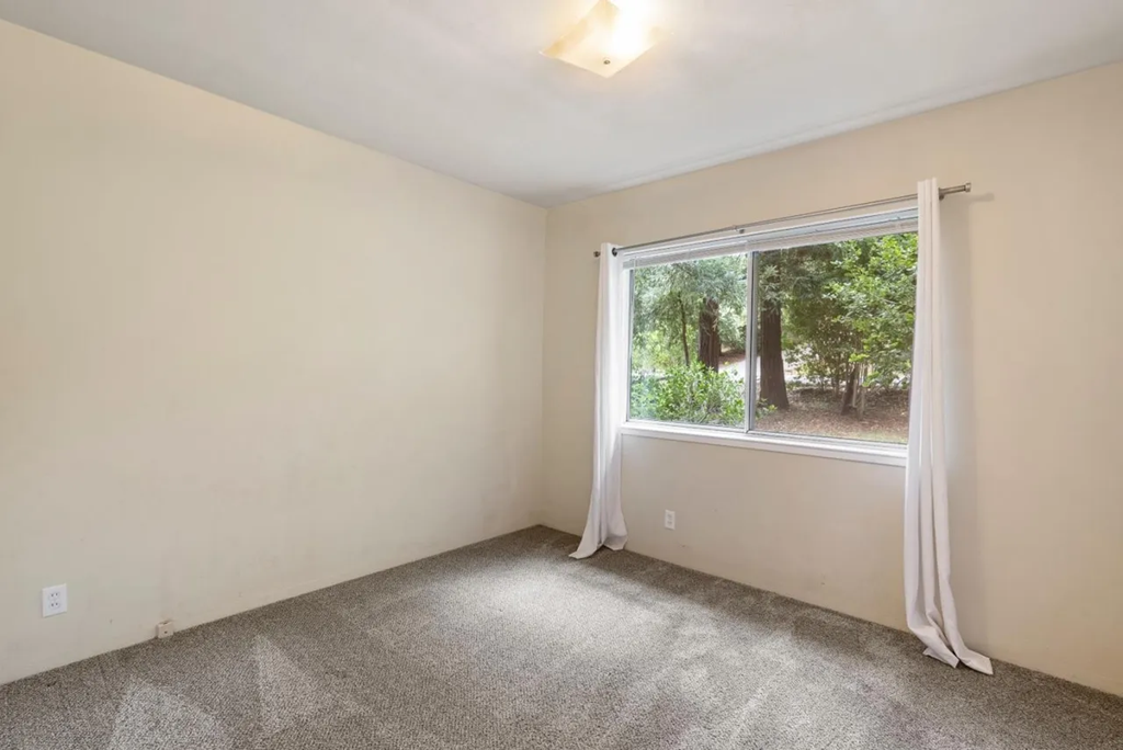 24401 Summerhill Ave 029.png