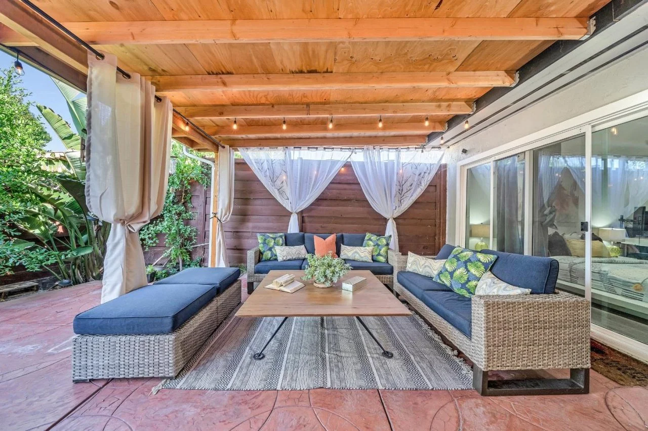 1192 Oakview Rd 025.jpg