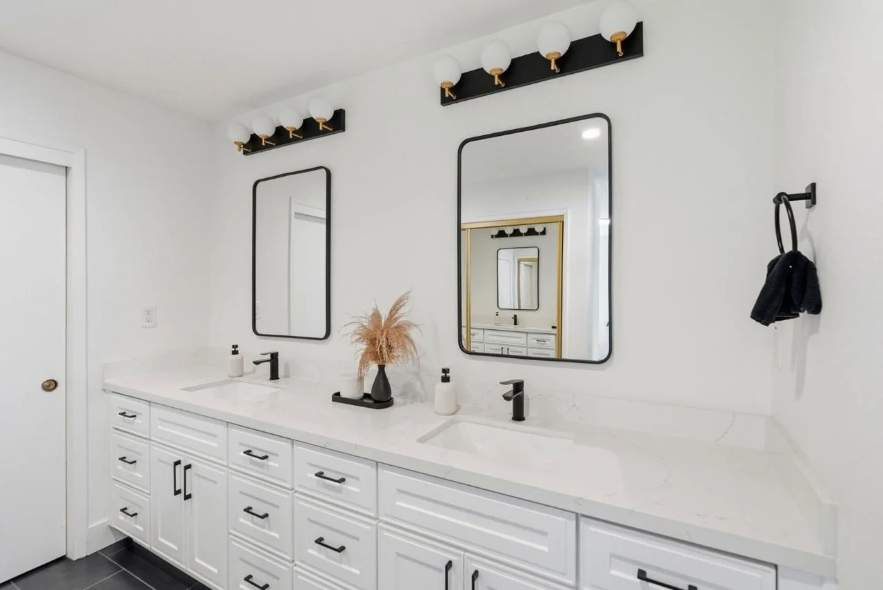 4206 Huntington St 048.jpg