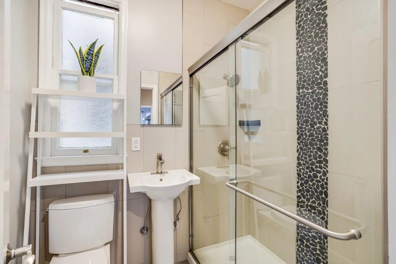 1930 Fulton St 024.jpg